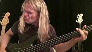 Tony Franklin - Barracuda revisited - fretless bass and drums only