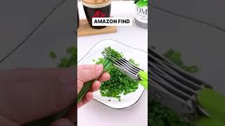 "Multifunctional Vegetable and Herbs Scissor"