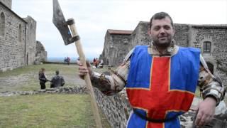 Béhourd. Les Bannerets d'Auvergne.