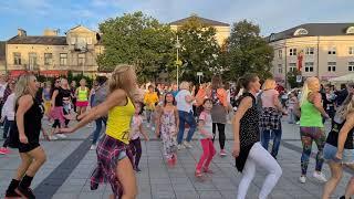 Jerusalema Dance Flash mob PIASECZNO Agnieszka Musioł-Posyniak