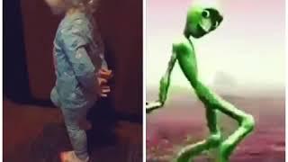 Dame Tu Cosita(2годика)Зеленый человек