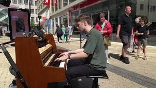I played RED SWAN (ATTACK ON TITAN S3 OP) on piano in public