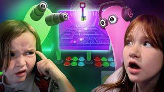 RAiNBOW GHOSTS inside FORTNiTE!!  Adley & Niko test play our UEFN GAME Rainbow Ghost Run portal maze