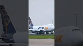 ALTAS AIR Boeing 747 Leaving #amsterdam #schiphol #airport #planespotting #ytshorts #aviation #nikon