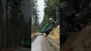 Timber Harvesting Marvels: Specialized Machines Extracting Logs with Ease!