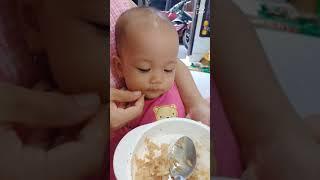 Bocil Lugu Makan Porsi Tukang