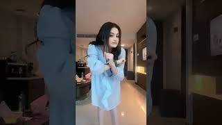 Selebgram short tikTok #fyp #selebgram #shorts #tiktok #shortyoutube #feed #viral #trending