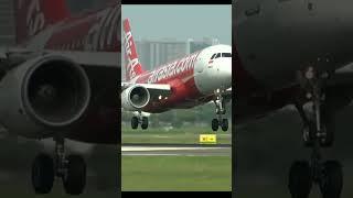 pendaratan pesawat air asia sangar mulus #pesawat #airasia  #pesawatterbang  06