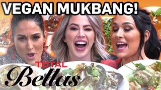 Nikki & Brie Bella Do Vegan Mukbang | Total Bellas | E!