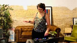 AUJA - Organic House DJ Mix at Flying Bean Coffee | Valencia, Spain