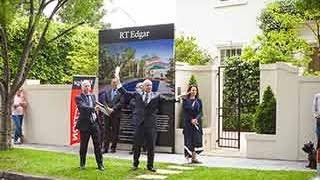 $8.35 million Toorak sale had residents worried