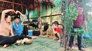 Building A Yard With Bamboo Floors, A Small Happy Family - Suddenly A Third Person Appeared