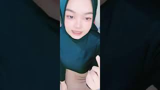 Pamer gunung setinggi langit!!! jilboobs hot