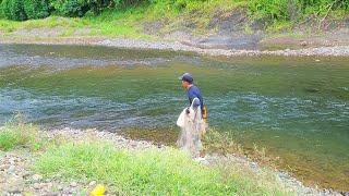 I DIDN'T THINK THAT FISHING NET IN A CLEAR RIVER COULD BE LIKE THIS.‼️ Amazing fishing nets