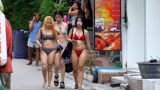 Beach Road Scenes Before Midnight 4K Pattaya-Thailand 2024 - 195