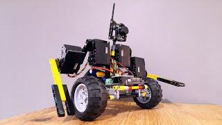 Hybrid locomotion LEGO + Arduino robot