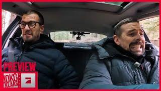 PREVIEW: "Fahrt einfach dieses Auto kaputt!" | Joko & Klaas & eine Schrottkarre | JKP7