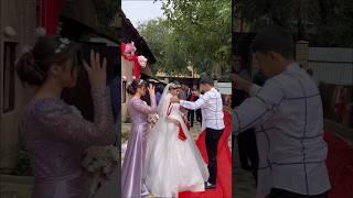 Брат прилетел ради единственной сестры что бы завязать пояс #wedding #невесты #обряды #брат