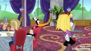 Bugs Bunny walking and farting in drag (Edited)