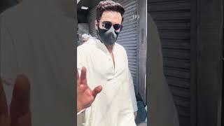 Emraan Hashmi Visits Khoja Shia Ishna Ashari Jama Masjid on Eid