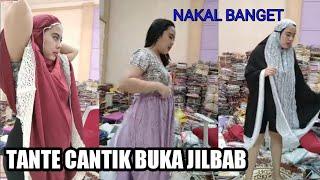 TANTE MONTOK BUKA JILBAB KELIHATAN JELAS !! ONLINE SHOP