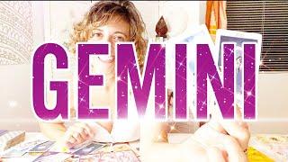 ️ GEMINI Tarot ️ THIS IS INSANE! #geminitarot #gemini #weekahead