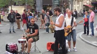 Adele, Rolling in the Deep (cover) - Busking in the Streets of Brussels, Belgium