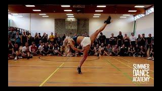 WATCHACHA | FRAULES | SUMMER DANCE ACADEMY