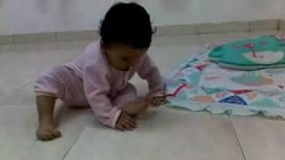 Baby Walking Crab Style ( Nur Syuhada Salwa ).mp4