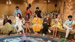 Bigg Boss 18 LIVE: Bigg Boss Ne Bulaye Emergency Meeting, Gharwalon Ke Ude Hosh, Sara Ne Kiya BOYCOT