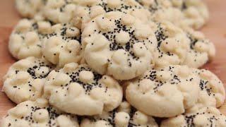 persian rice flour sweets - iran traditional rice cookie tasty amazing