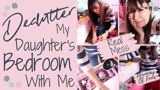 DECLUTTER DAUGHTERS BEDROOM | DECLUTTERING KIDS ROOM | COMPLETE DISASTER SPEED CLEAN WITH ME UK