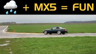 Mazda Miata MX5 NC sliding in the wet: OBX straight midpipe, RoadsterSport Race muffler