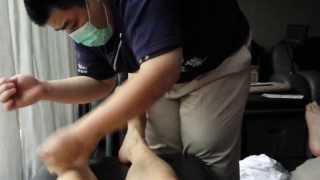 Taiwanese Foot Massage Turns Musical