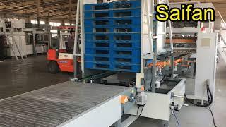 Hydraulic wood pallet stacker machine