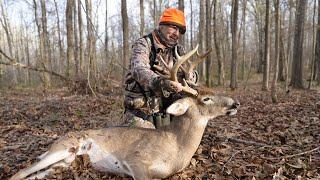 Alabama Swamp 10-point DOWN!! | Buckmasters “On the Road”