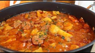 Farmer's pot with spicy Mettenden, really hearty and delicious with paprika and potatoes