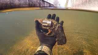 Found Possible Murder Weapon Underwater in a Shallow Urban Canal! (Police Called)