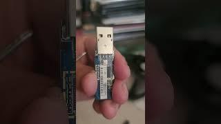 Como REPARAR una Memoria USB Cuando No la DETECTA una LAPTOP o PC Super Fácil #shorts