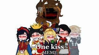 ||One kiss meme||Read desc.||Disney canon ships||1/?||DPV au||GL2||