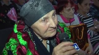 Аким области Бердыбек Сапарбаев поздравил сегодня актюбинцев, проживающих в доме престарелых