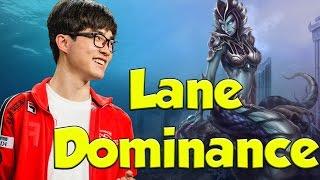 Faker establishing lane dominance with Cassiopeia ult