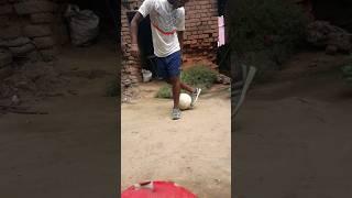 new football skills ️️️#b.m #footballskills #footballtricks  #trendingshorts