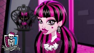 Conoce a Draculaura | Monster High