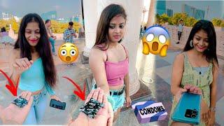 Best hand reaction prank||#reaction #besthandreactionprank #reactionvideo ||Squad sakun