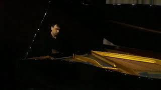 Saint-Saëns - Le Cygne (piano cover by Anton Svetlichny)