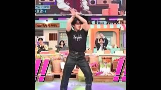 Changbin Dancing To QueenCard By G-Idle on Amazing Saturday