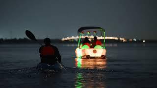 Abu Dhabi Winter Season Full Moon and Weekend Night Kayaking Tour
