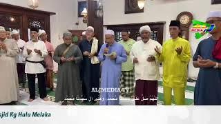 Menyantuni Anak-Anak Yatim