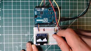 Arduino Real-time Scrolling Graph of Analog Input on an OLED Display